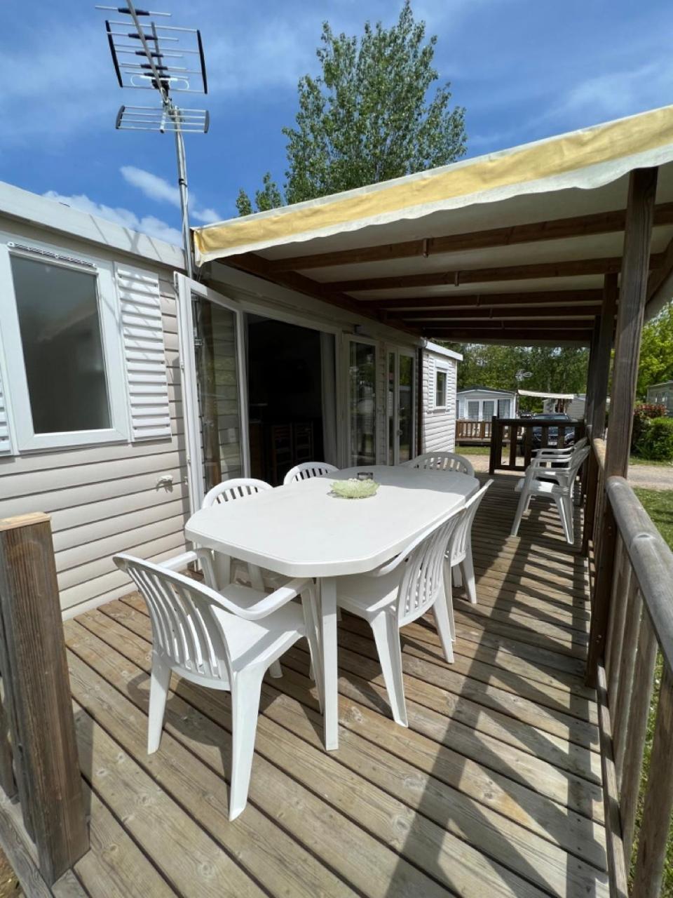 Mobil-Home 4 Etoiles Avec Piscine Proche De Blois Onzain Εξωτερικό φωτογραφία