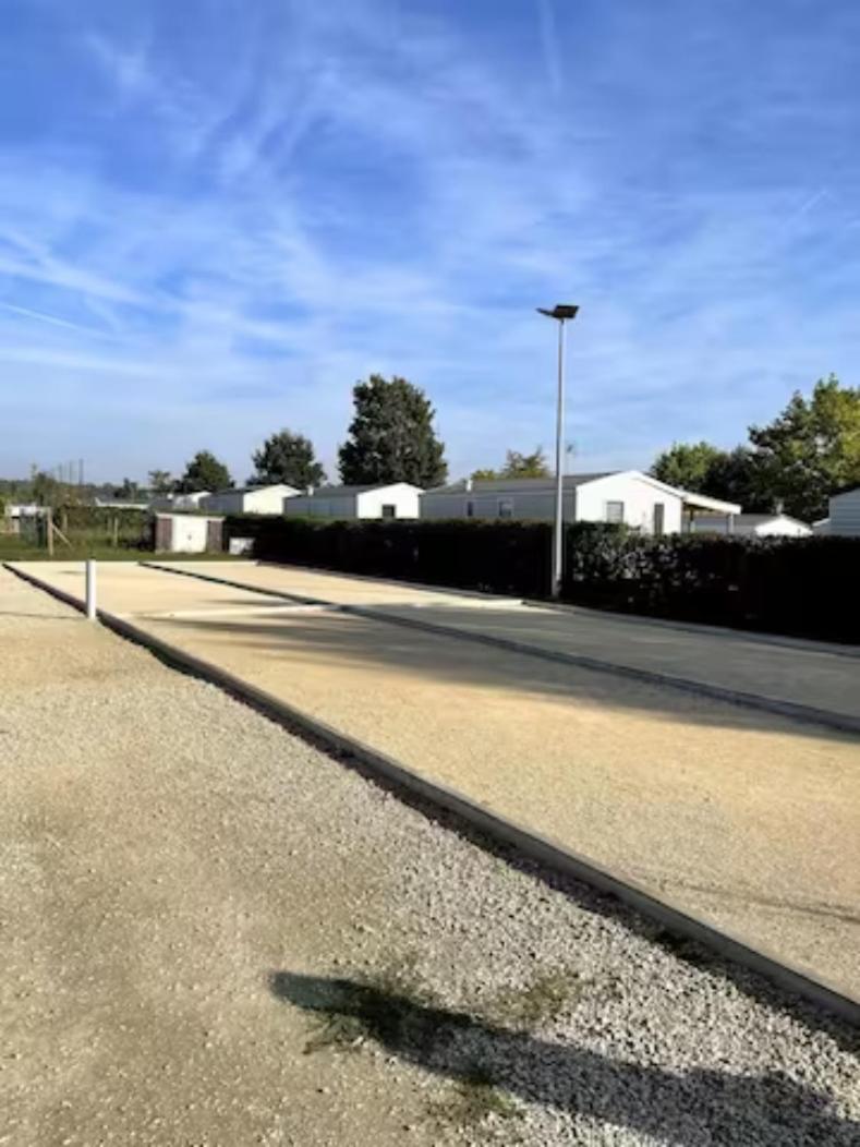 Mobil-Home 4 Etoiles Avec Piscine Proche De Blois Onzain Εξωτερικό φωτογραφία